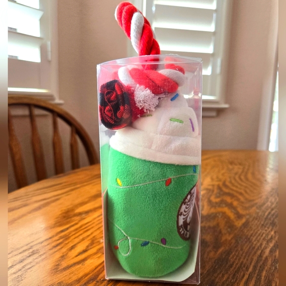 👀50% - NWT‼️ Pet Shoppe brand 4-piece Dog Toy Set - Picture 4 of 8